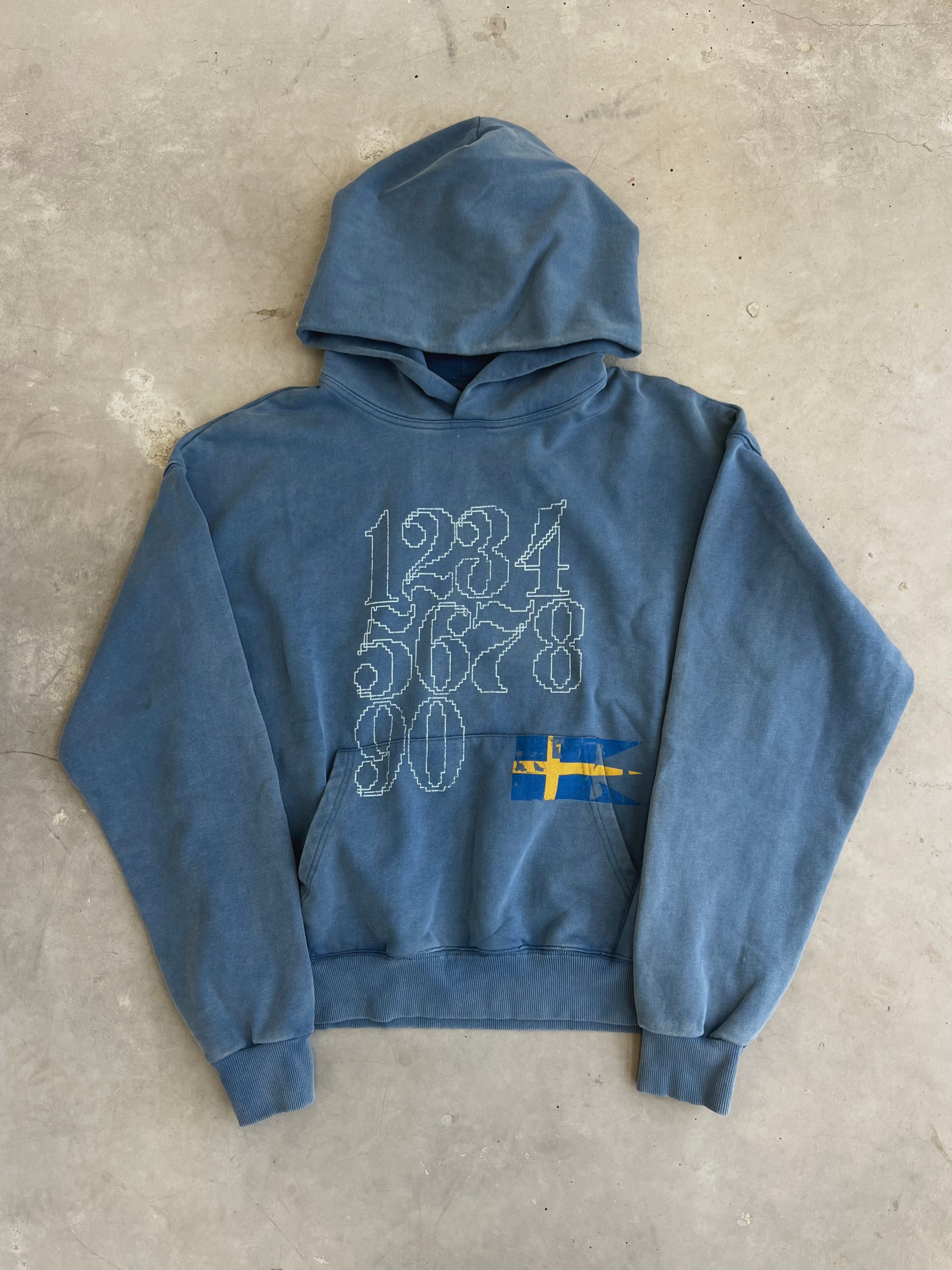„SWEDEN“ HOODIE